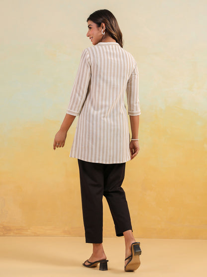 Janasya Light Cotton Striped Straight Kurta - Distacart
