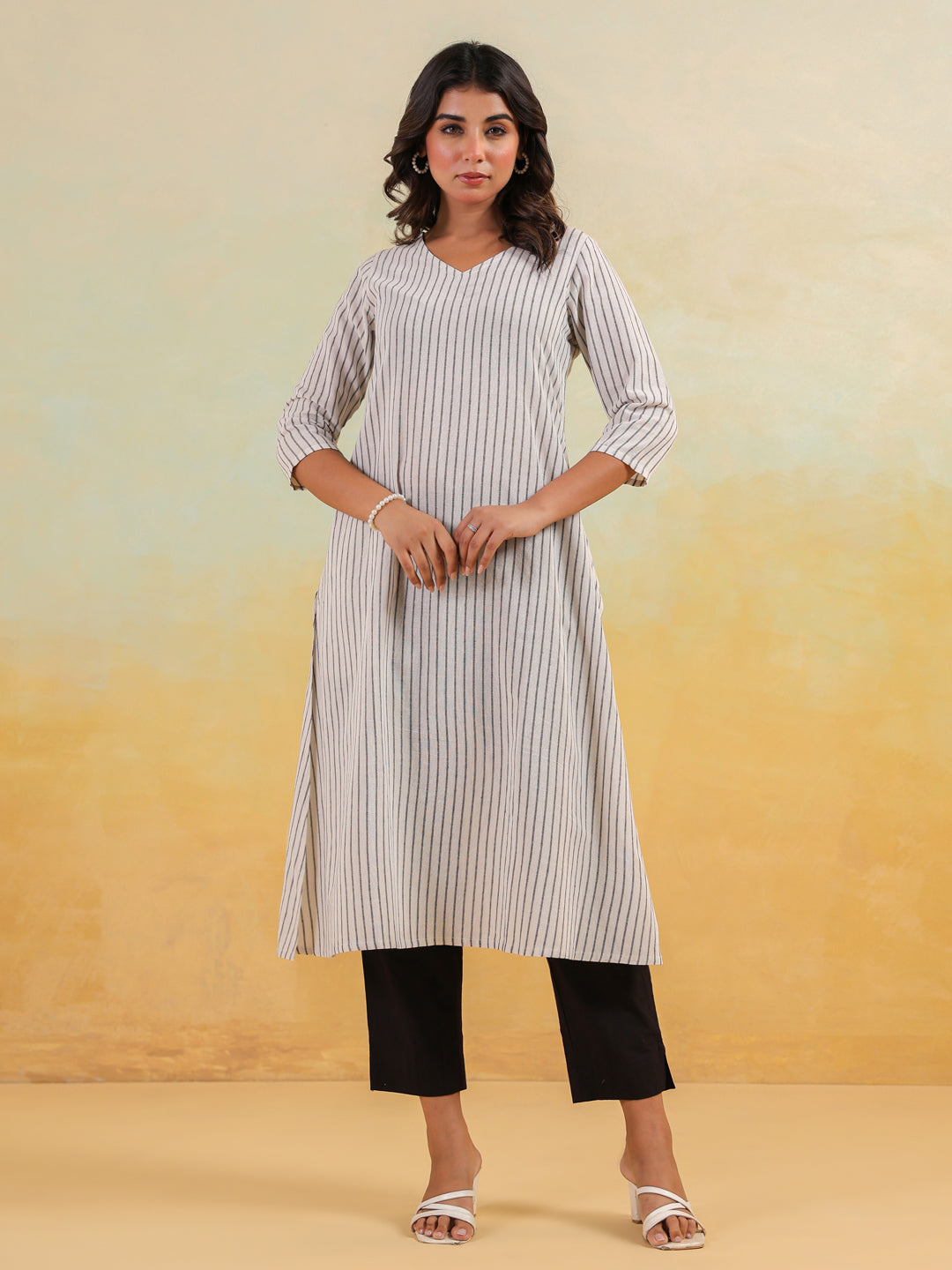 Janasya Light Cotton Striped Straight Kurta