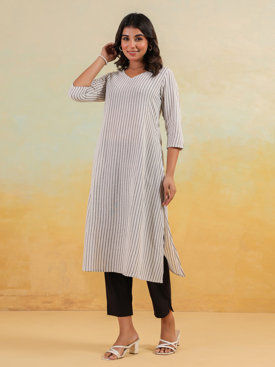 Janasya Light Cotton Striped Straight Kurta