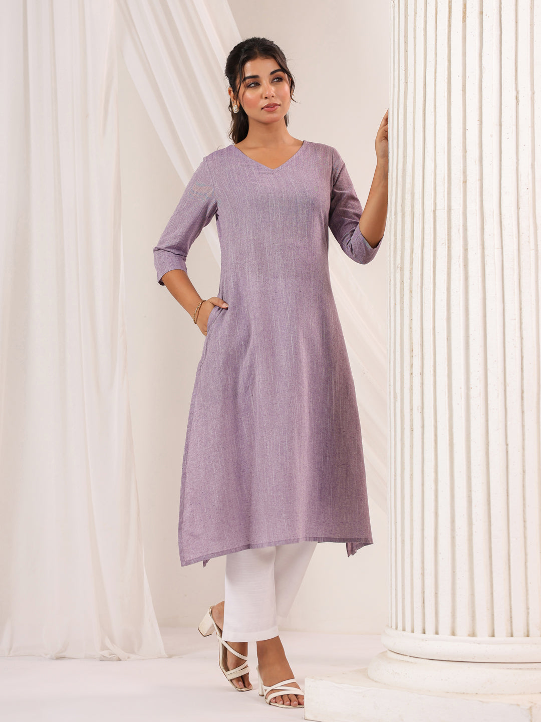 Janasya Light Cotton Solid Straight Kurta