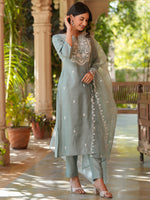 Thumbnail for Janasya Light Silk Blend Embroidered Straight Kurta Set