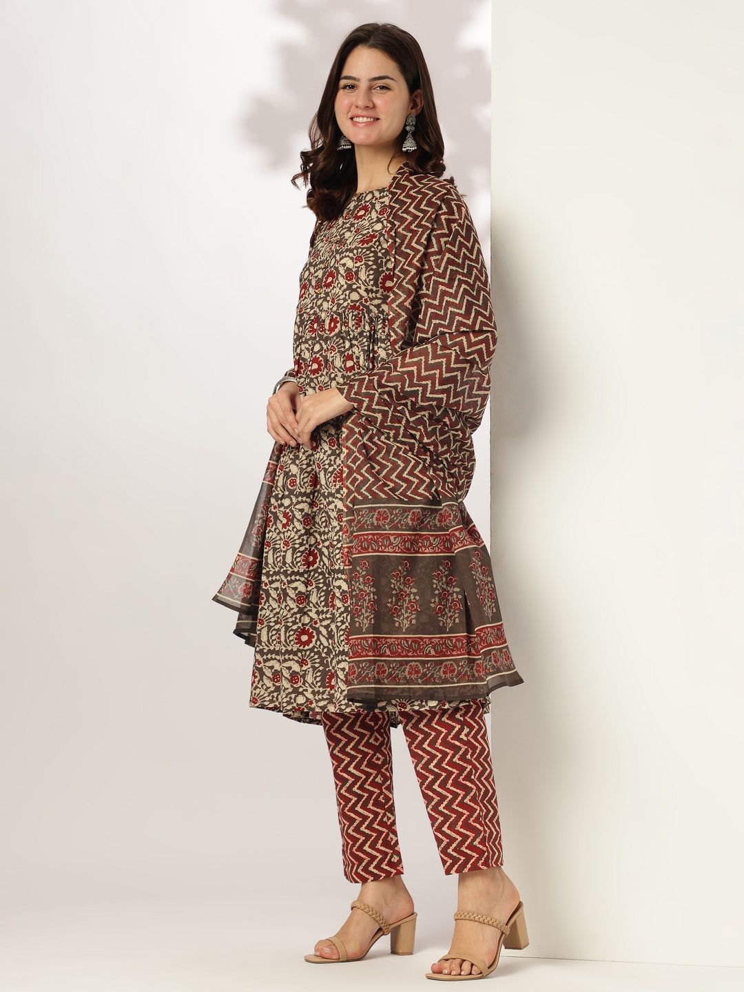Janasya Dark Cotton Floral A-Line Kurta Set