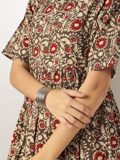 Janasya Dark Cotton Floral A-Line Kurta Set - Distacart