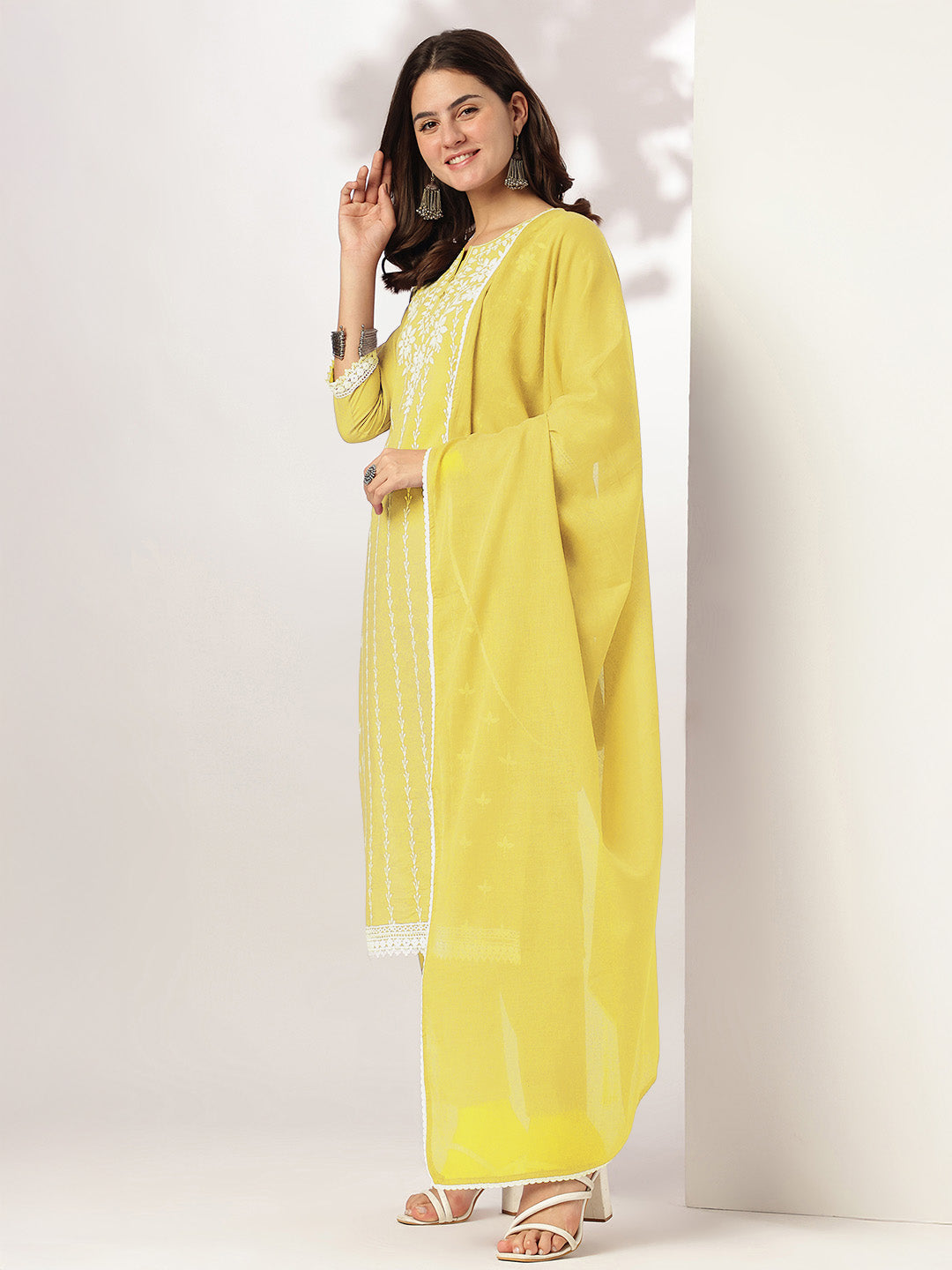 Janasya Light Cotton Embroidered Straight Kurta Set