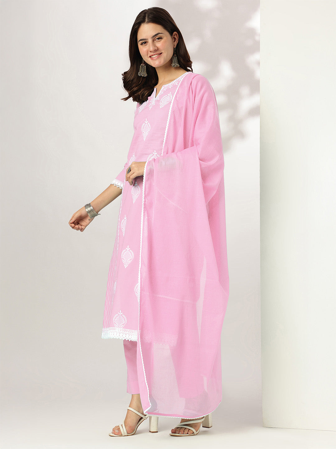 Janasya Light Cotton Embroidered Straight Kurta Set