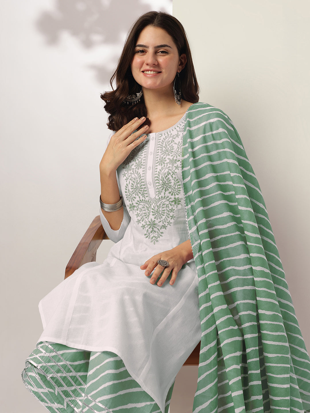 Janasya Light Cotton Yoke Embroidery Straight Kurta Set