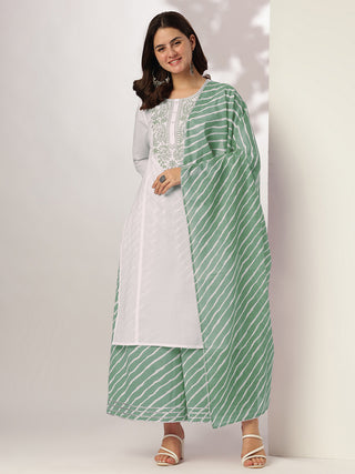 Janasya Light Cotton Yoke Embroidery Straight Kurta Set