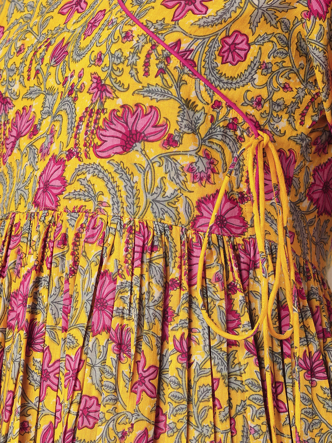 Janasya Bright Cotton Floral Angrakha Kurta Set