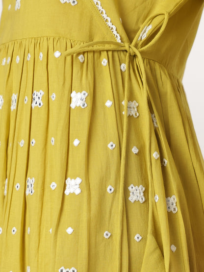 Janasya Bright Cotton Embroidered Angrakha Kurta Set - Distacart