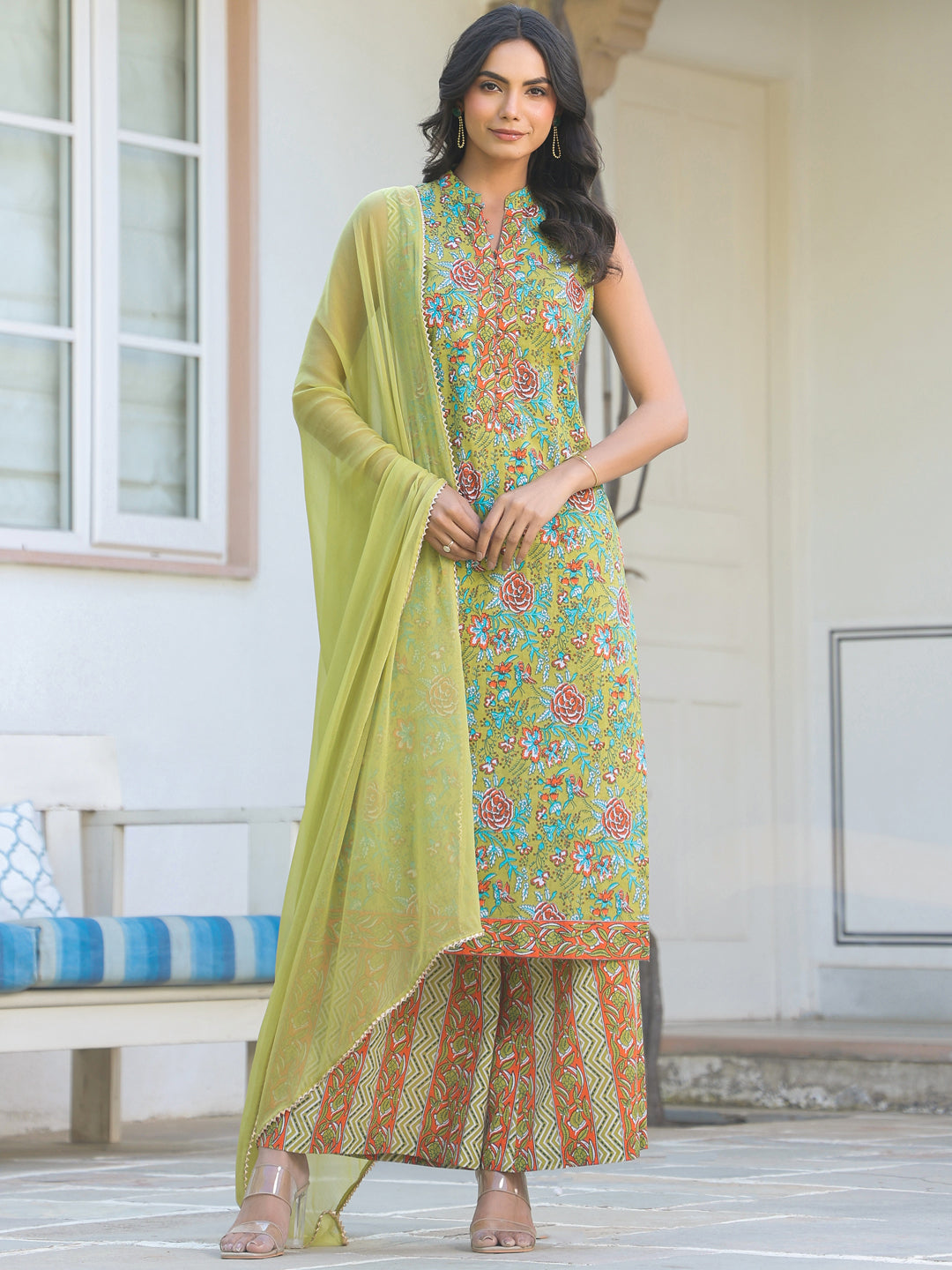 Janasya Bright Cotton Floral Straight Kurta Set