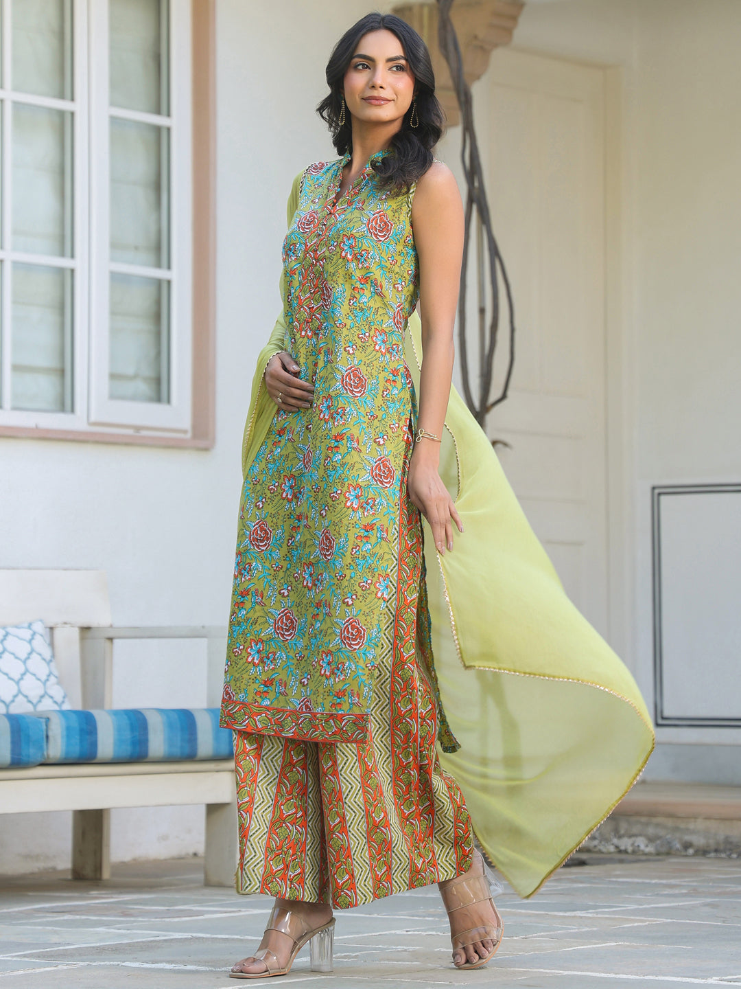 Janasya Bright Cotton Floral Straight Kurta Set