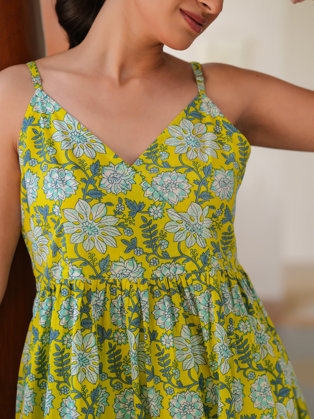 Janasya Bright Cotton Floral A-Line Tunic