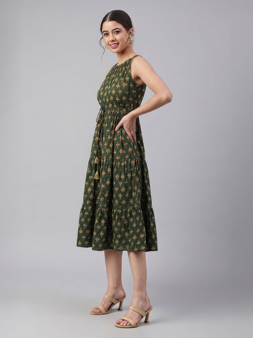 Janasya Green Tiered Cotton Dress - Dista