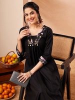 Thumbnail for Janasya Black A-Line Cotton Kurta & Bottom - Dista