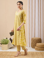 Thumbnail for Janasya Lime Yellow A-Line Cotton Kurta & Bottom - Dista