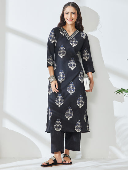 Janasya Black Straight Cotton Kurta & Bottom - Dista