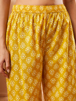 Thumbnail for Janasya Off White Tiered Cotton Kurta & Bottom - Dista