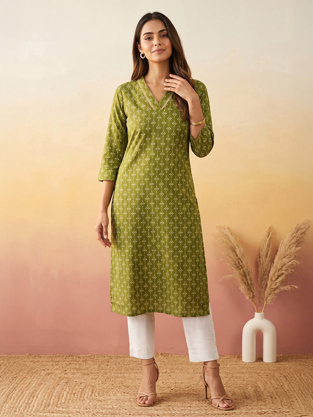 Janasya Olive Straight Cotton Kurta - Dista