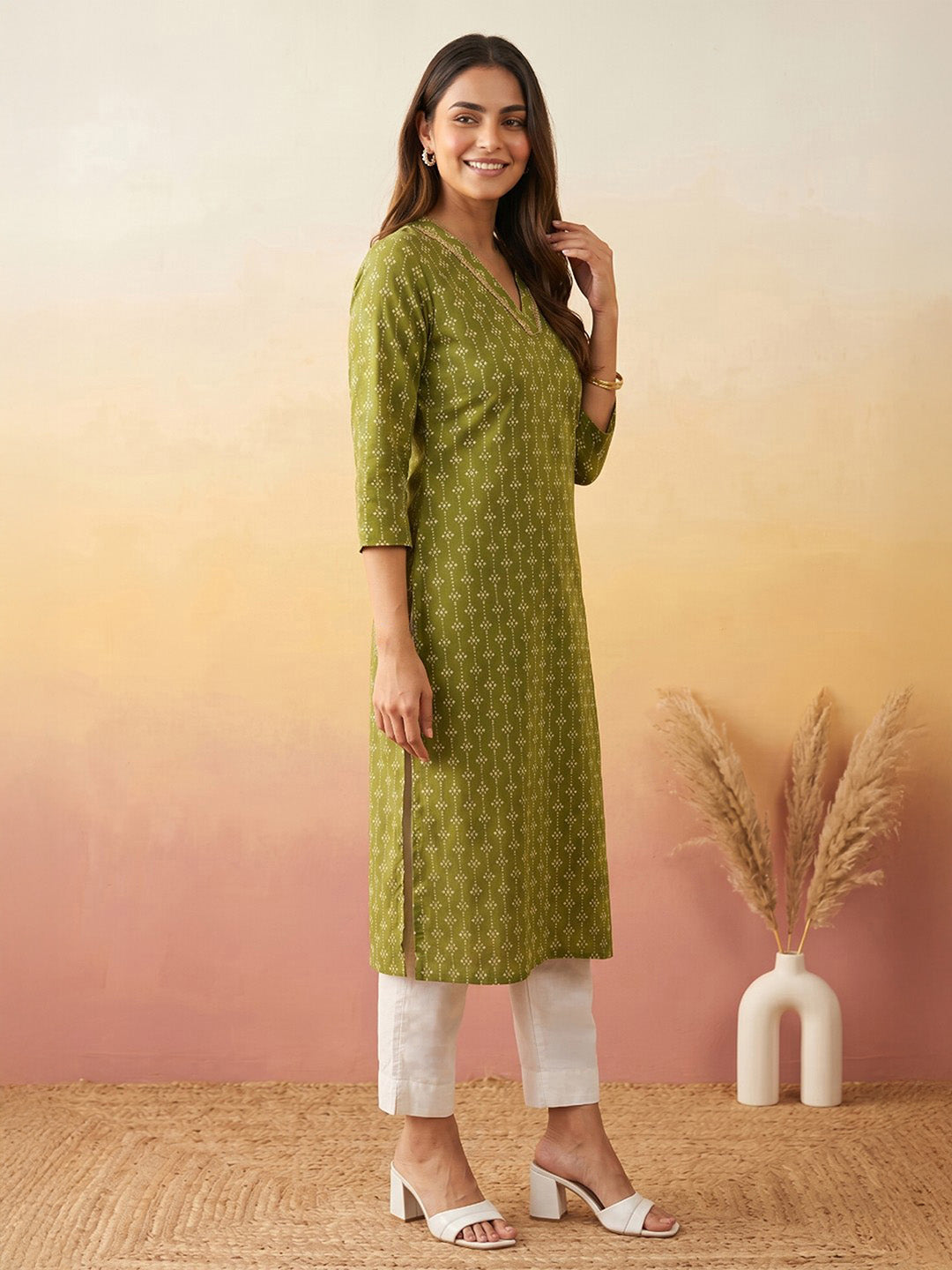 Janasya Olive Straight Cotton Kurta - Dista