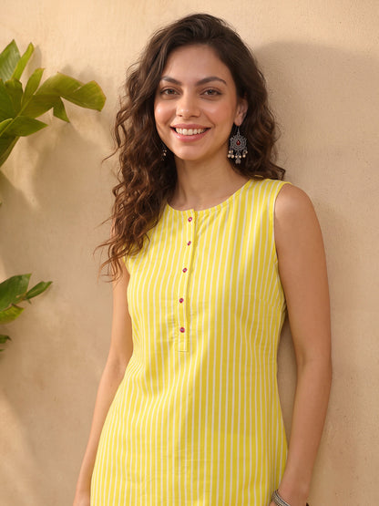 Janasya Yellow Straight Cotton Kurta - Dista