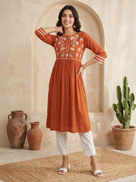 Thumbnail for Janasya Rust Straight Rayon Kurta - Dista