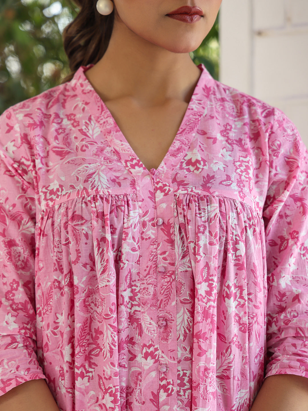 Janasya Light Cotton Floral Empire Kurta - Distacart