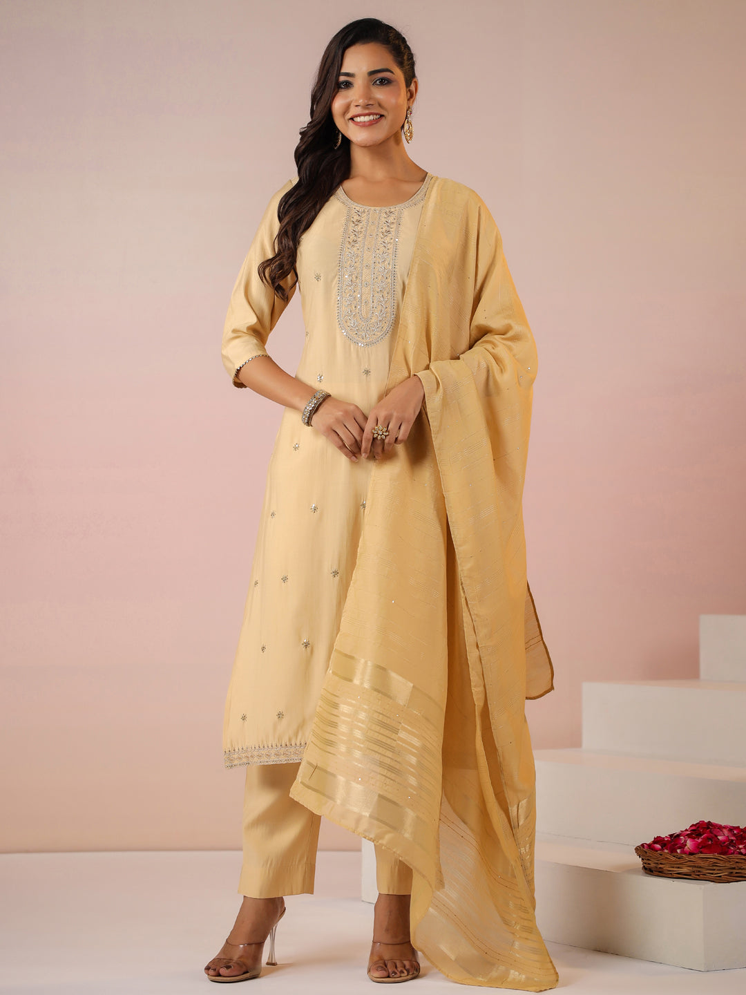 Janasya Light Chanderi Embroidered Straight Kurta Set