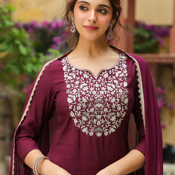 Janasya Dark Chanderi Yoke Embroidery Straight Kurta Set - Distacart