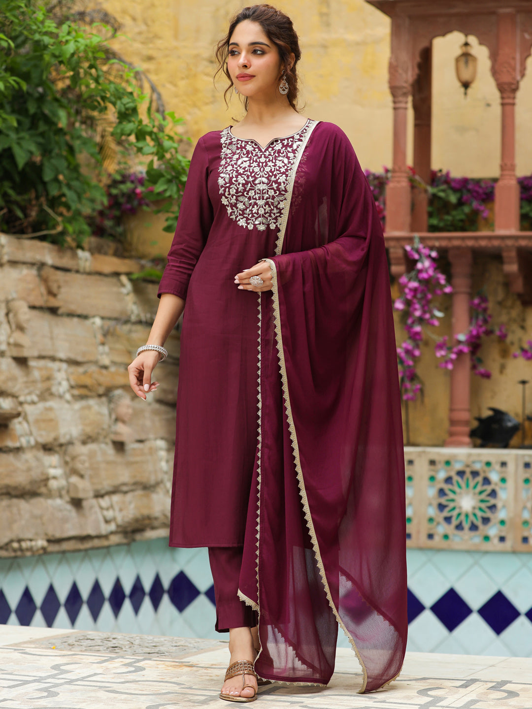 Janasya Dark Chanderi Yoke Embroidery Straight Kurta Set