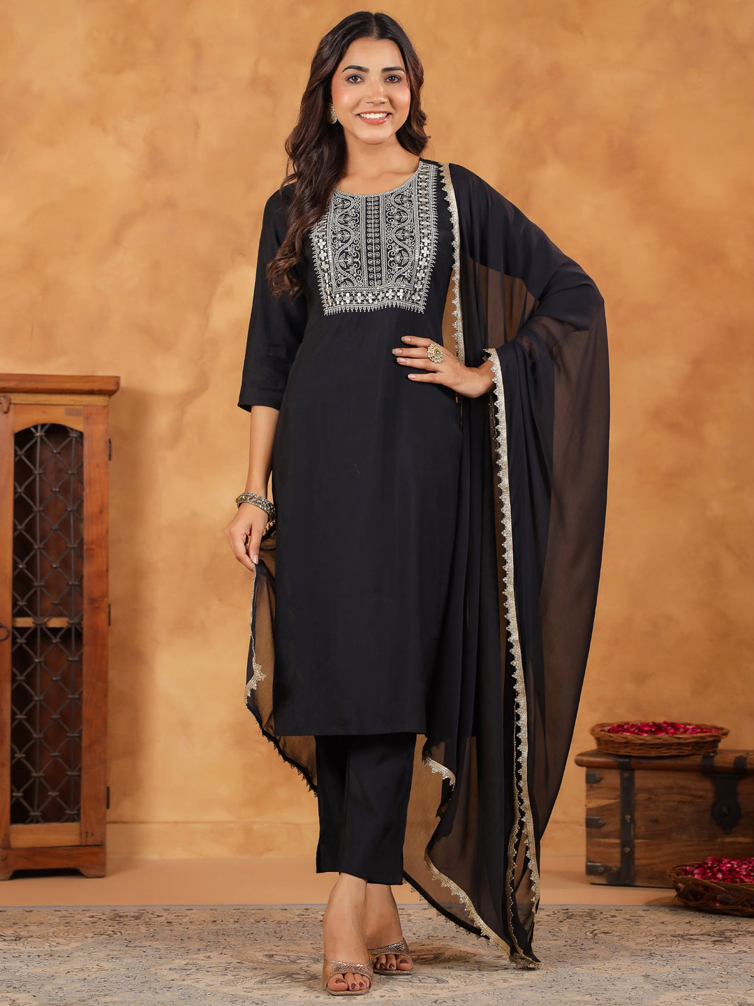 Janasya Dark Chanderi Embroidered Straight Kurta Set