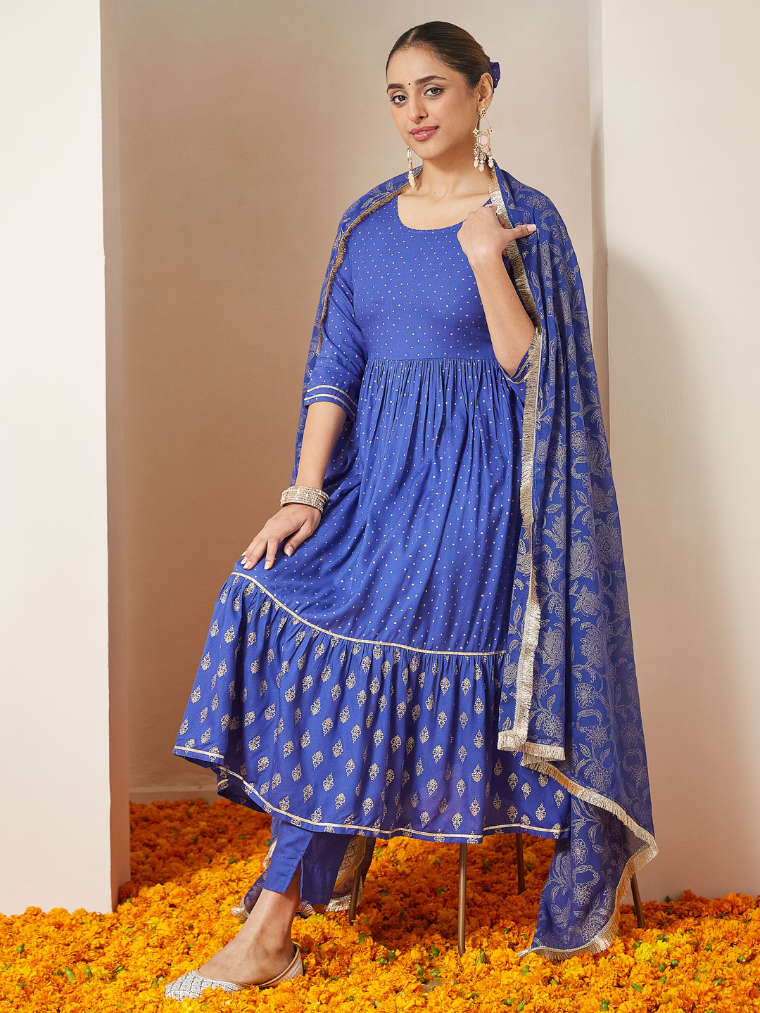 Janasya Dark Cotton Foil Print A-Line Kurta Set