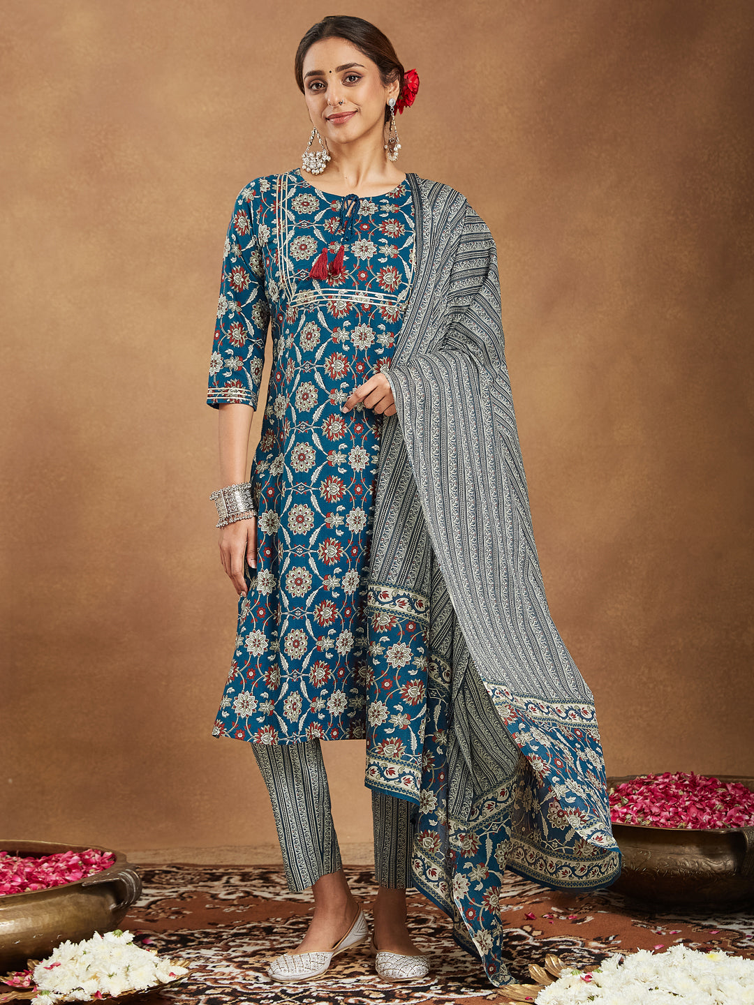 Janasya Bright Cotton Floral Straight Kurta Set - Distacart