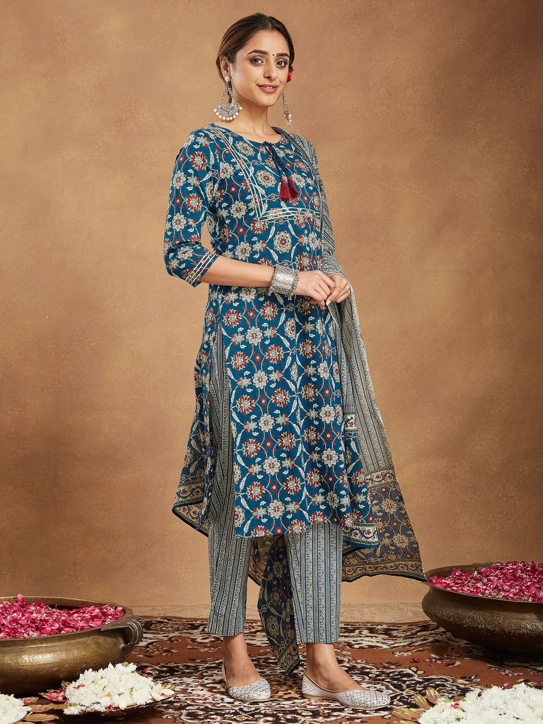 Janasya Bright Cotton Floral Straight Kurta Set - Distacart