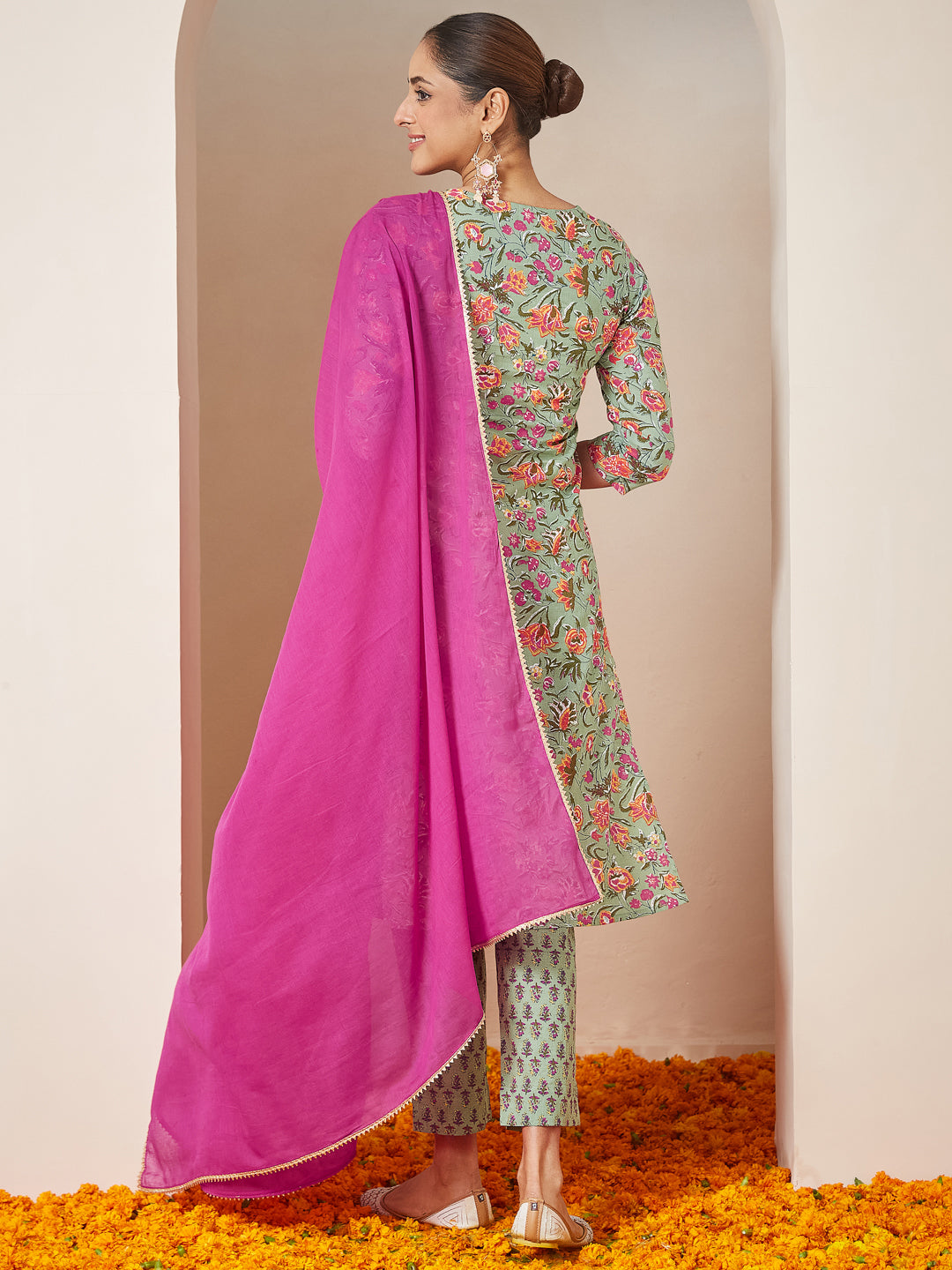 Janasya Light Cambric Floral A-Line Kurta Set - Distacart