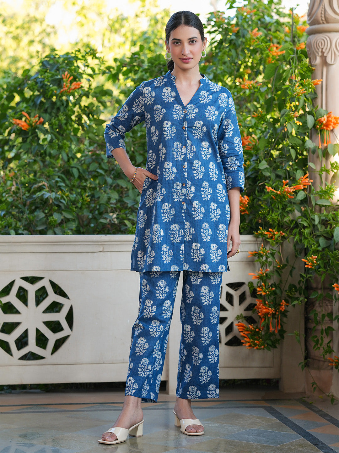 Janasya Dark Cotton Batik Straight Top & Bottom Set