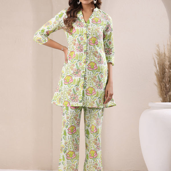 Janasya Light Cotton Floral Straight Top & Bottom Set