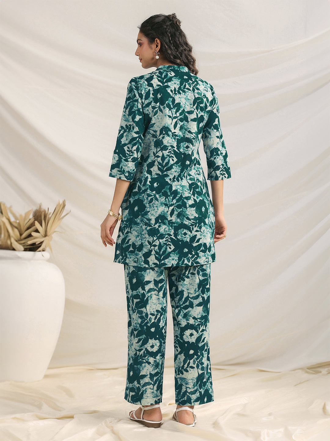 Janasya Dark Cotton Floral Straight Top & Bottom Set - Distacart