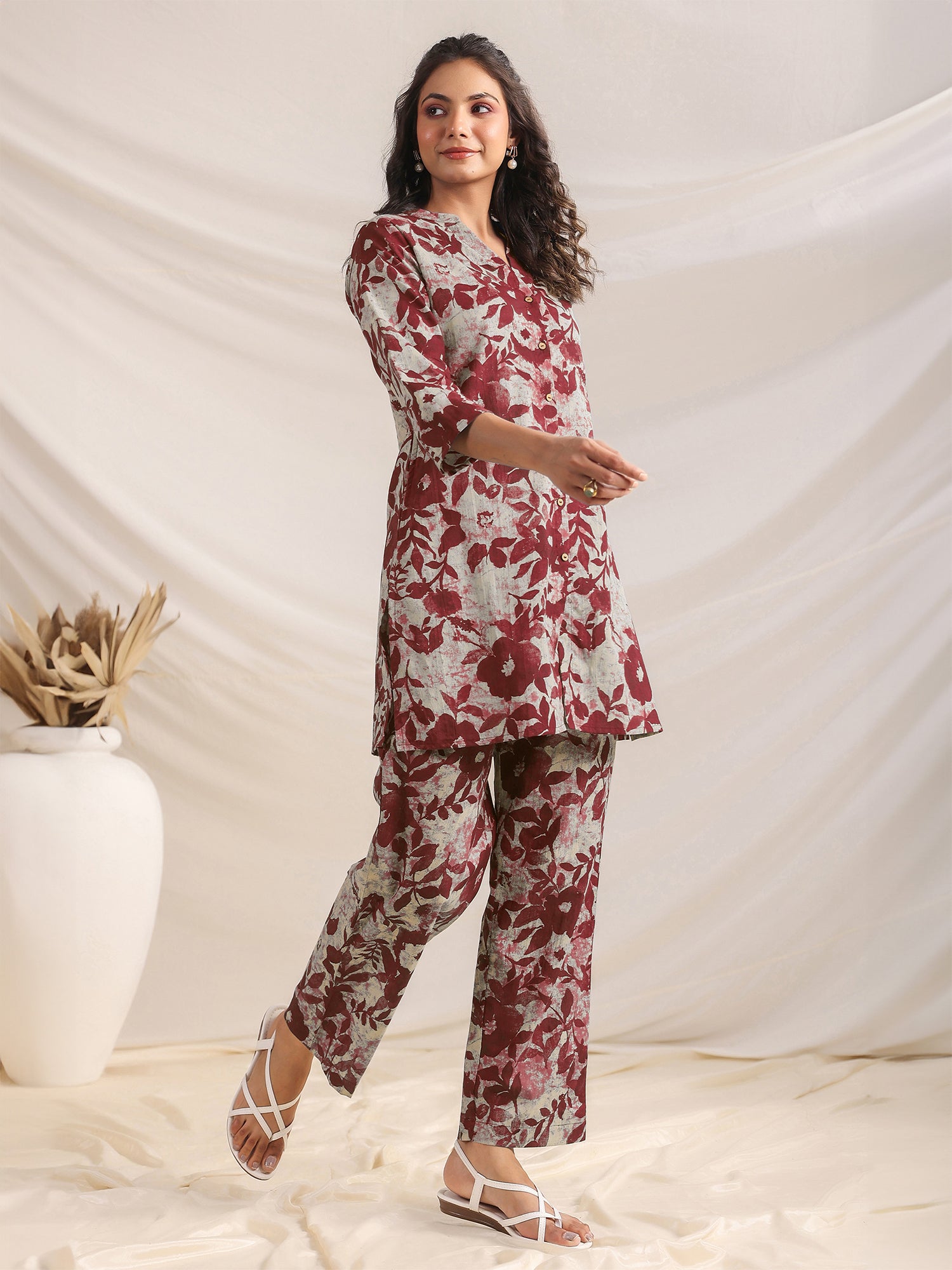 Janasya Dark Cotton Floral Straight Top & Bottom Set