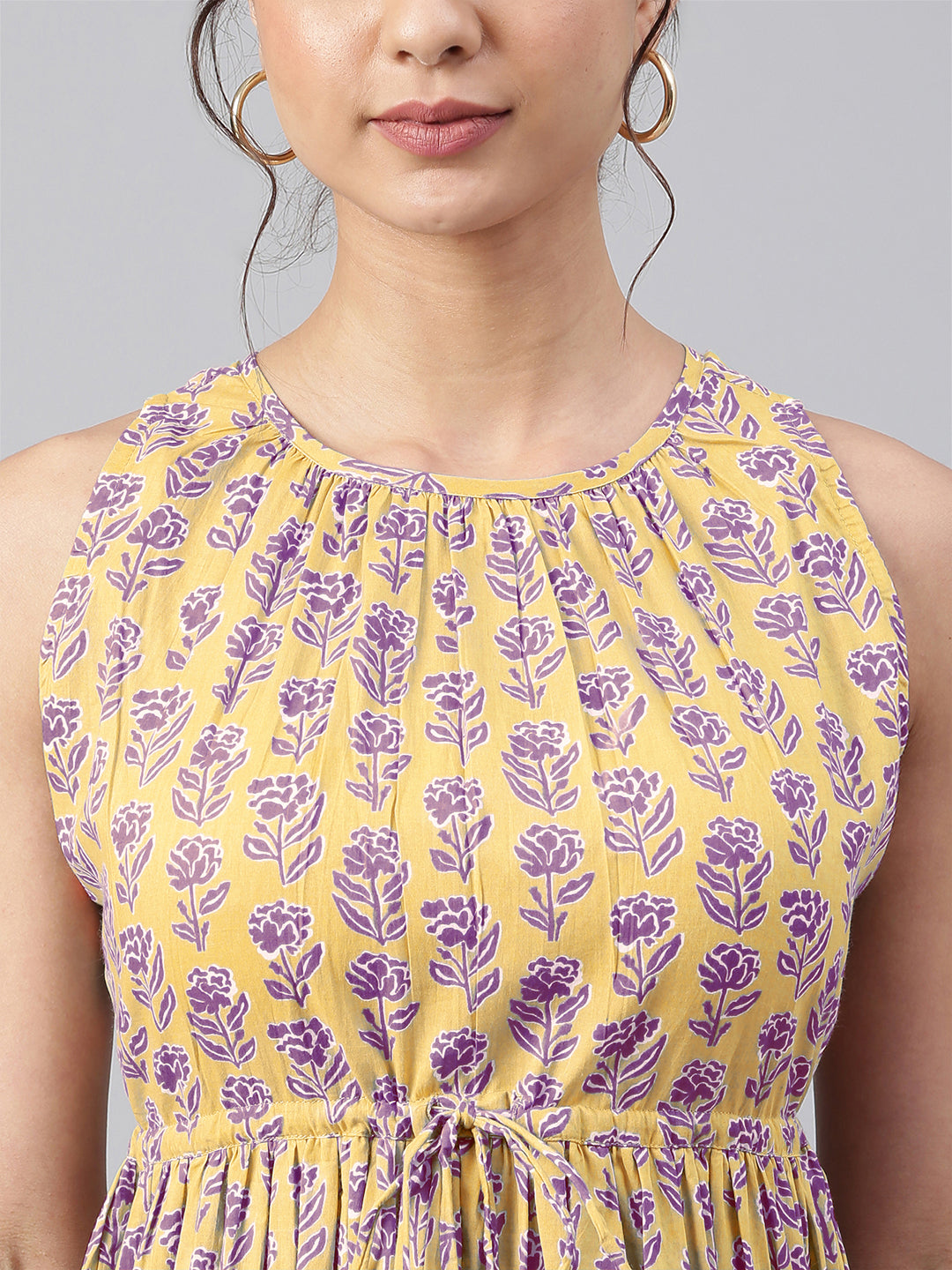 Janasya Bright Cotton Floral Tiered Dress