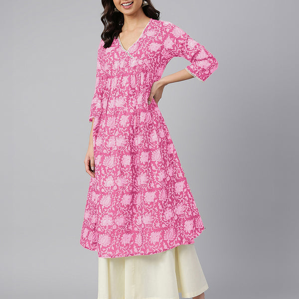 Janasya Dark Cotton Floral Flared Kurta