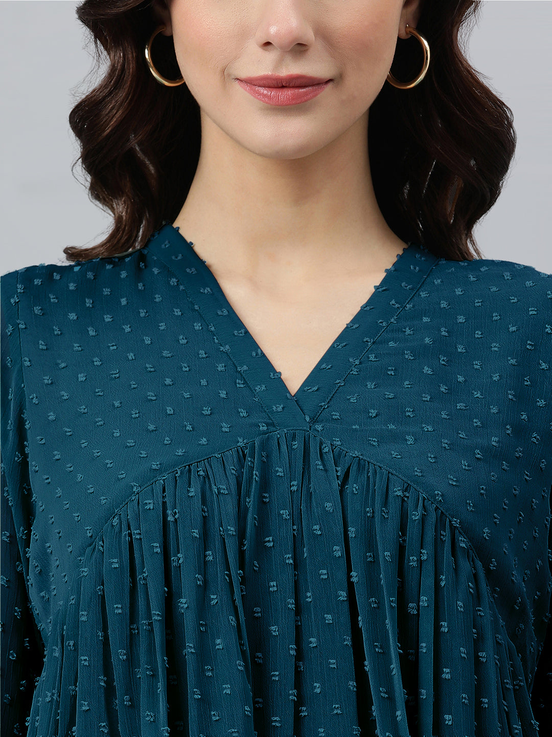 Janasya Bright Dobby Chiffon Self Design Flared Kurta