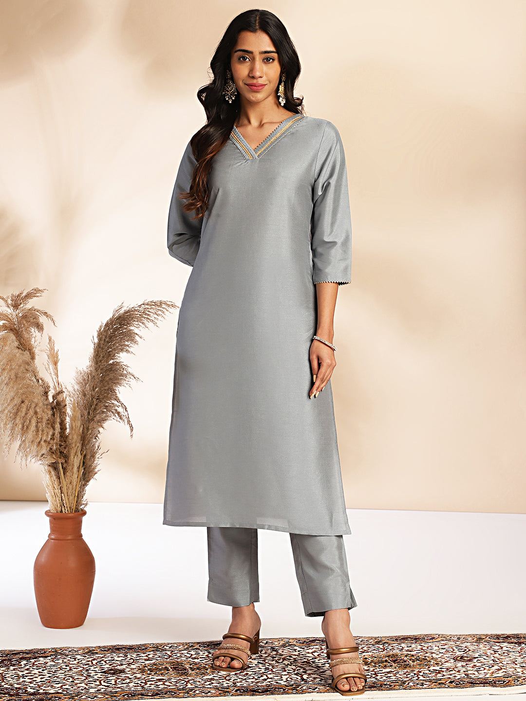 Janasya Grey Crepe Silk Solid Regular Kurta Set - Distacart