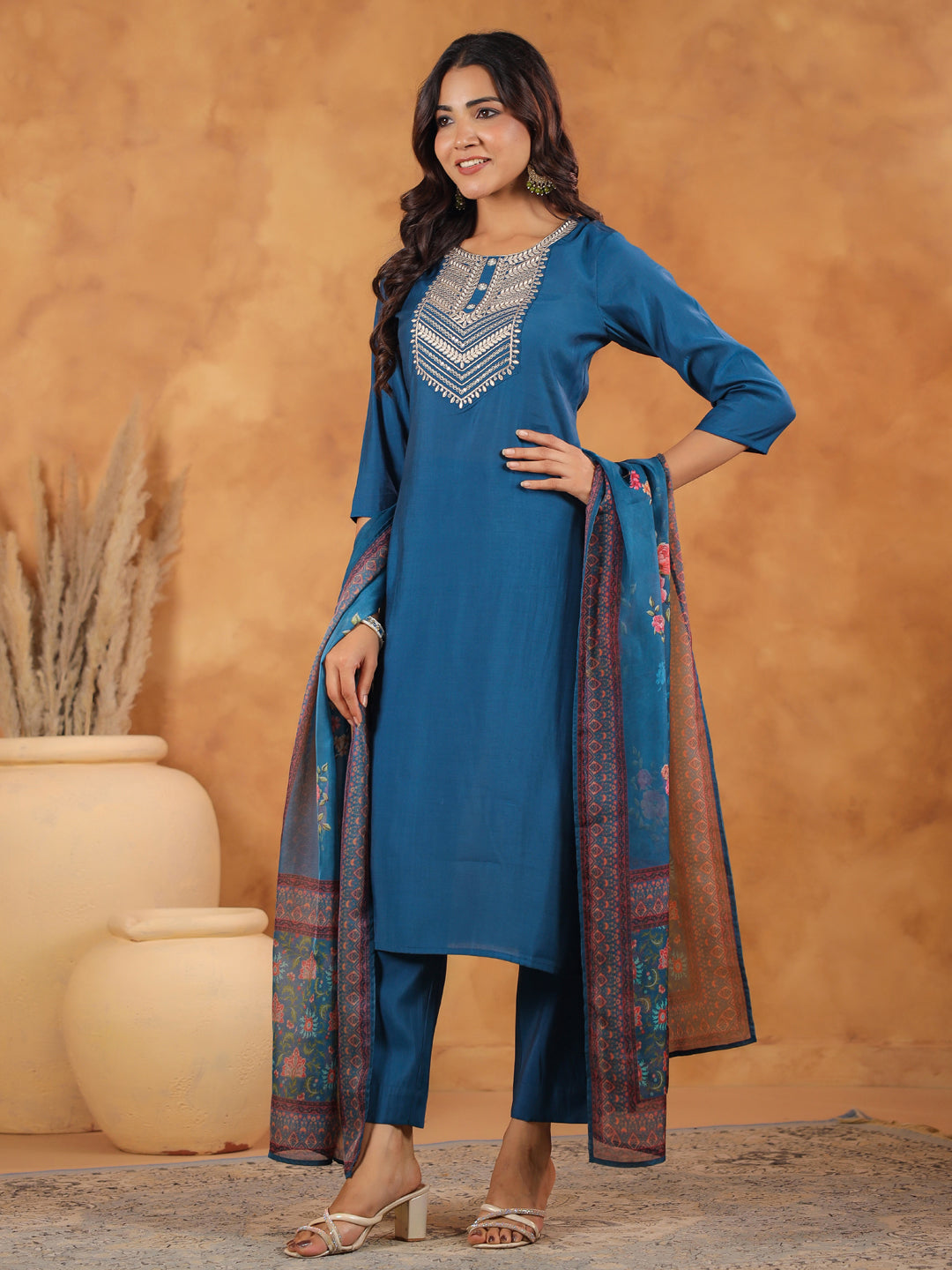 Janasya Dark Silk Blend Yoke Embroidery Straight Kurta Set