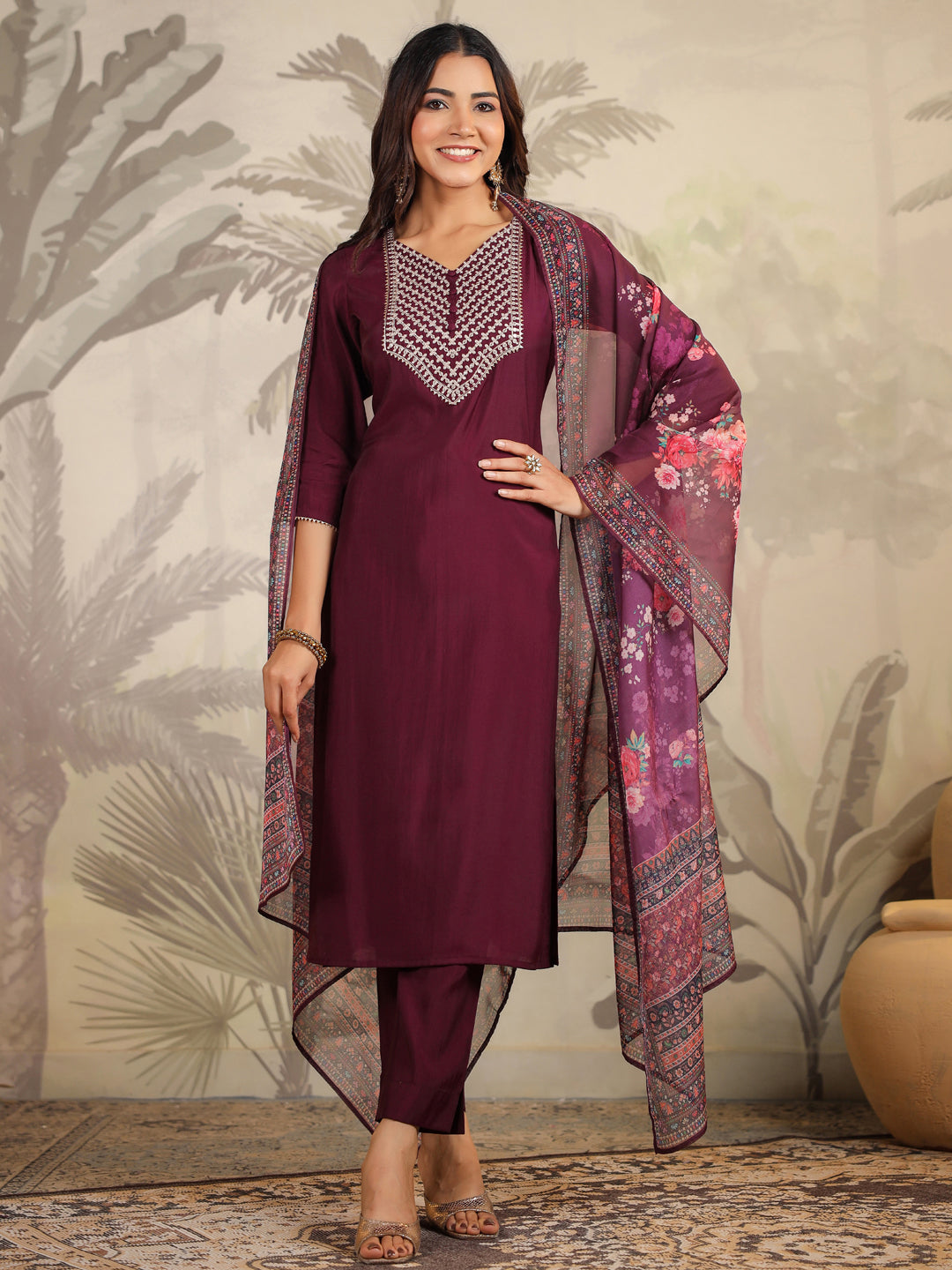 Janasya Dark Chanderi Yoke Embroidery Straight Kurta Set