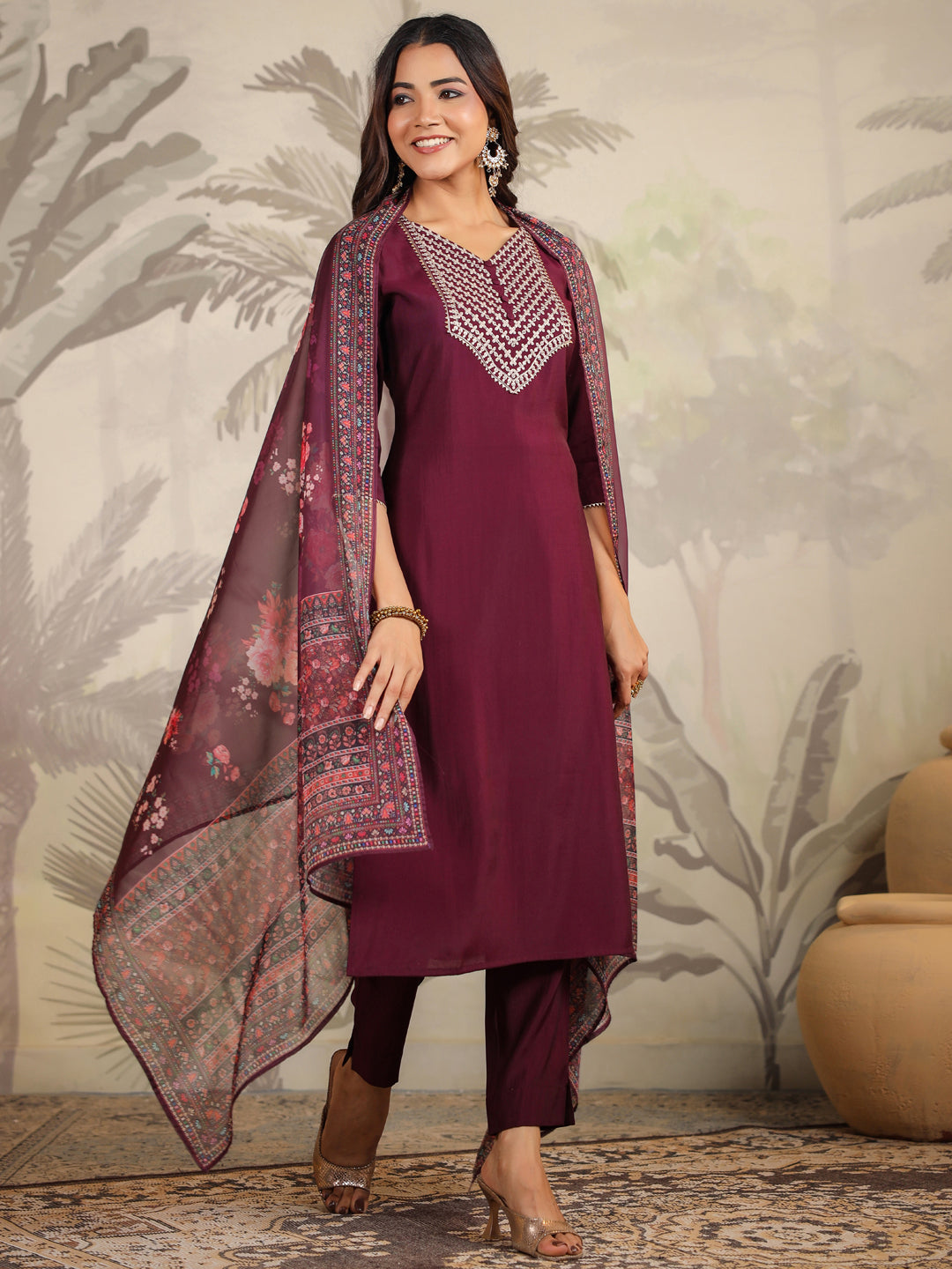 Janasya Dark Chanderi Yoke Embroidery Straight Kurta Set