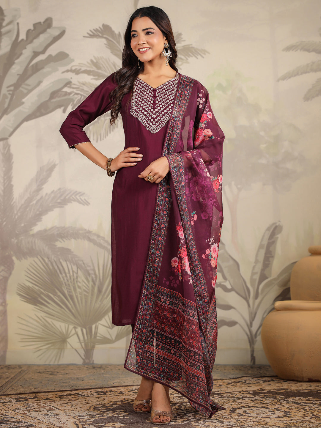 Janasya Dark Chanderi Yoke Embroidery Straight Kurta Set