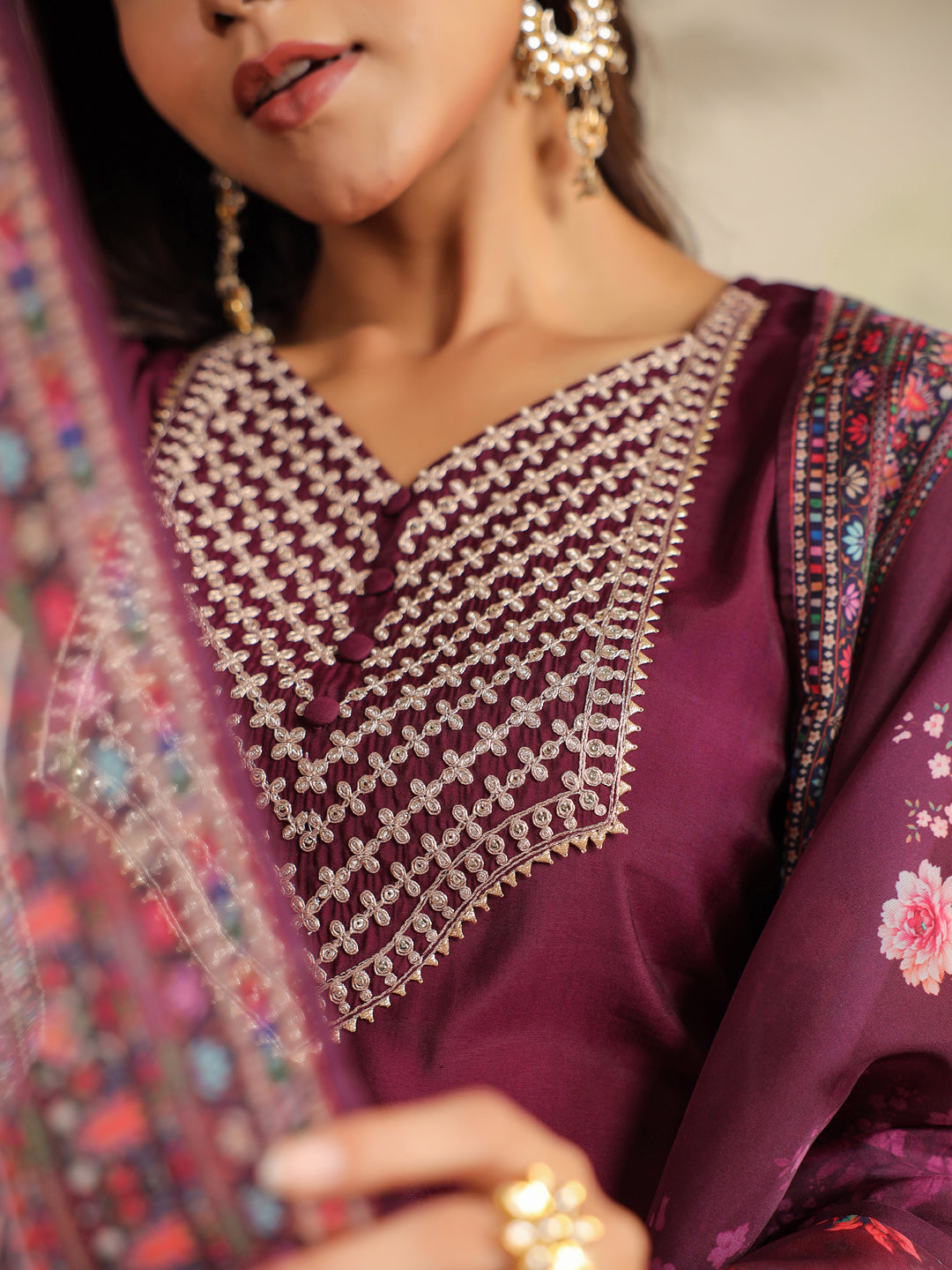 Janasya Dark Chanderi Yoke Embroidery Straight Kurta Set
