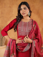 Thumbnail for Janasya Dark Chanderi Yoke Embroidery Straight Kurta Set