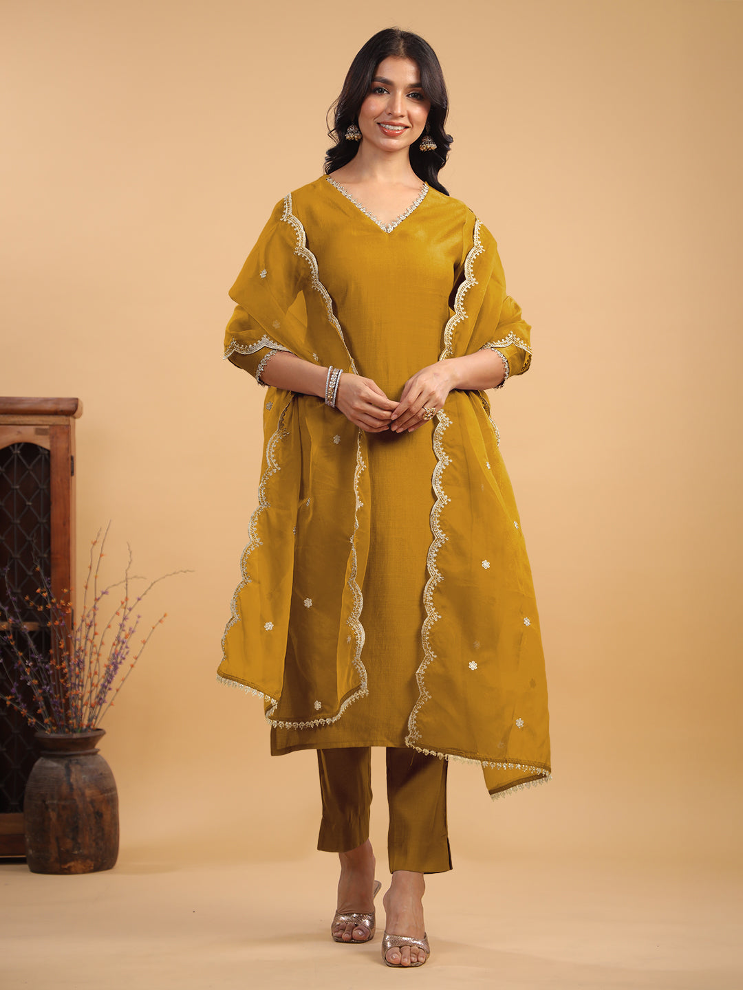Janasya Light Chanderi Solid Straight Kurta Set