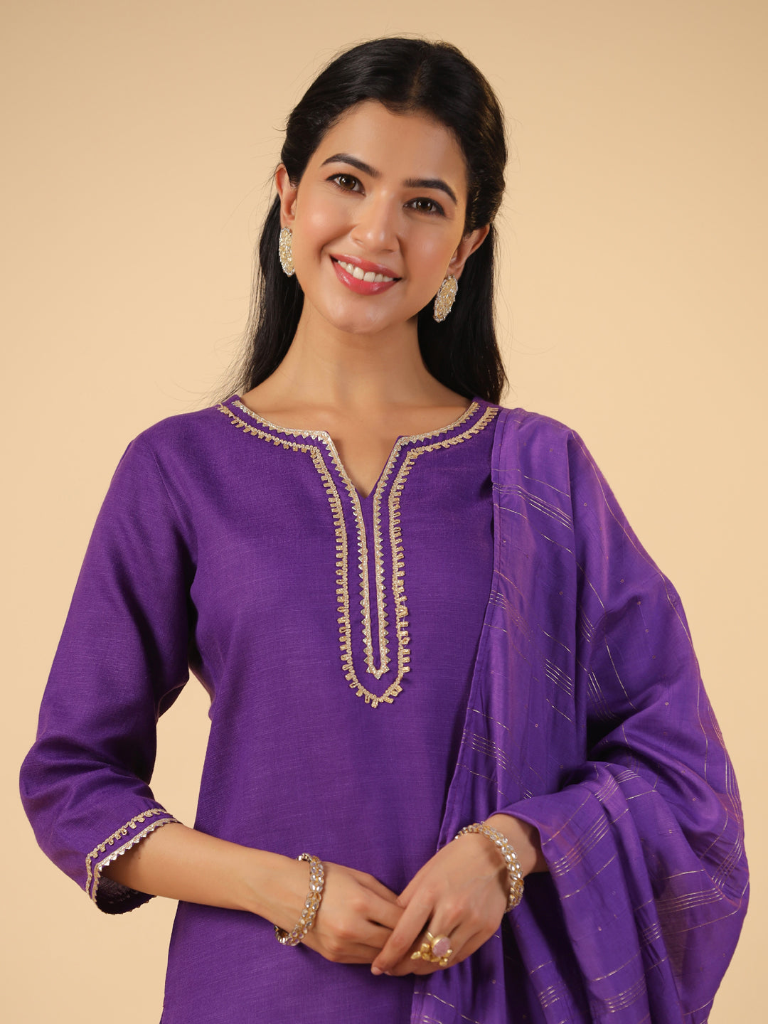 Janasya Bright Cotton Blend Solid Straight Kurta Set